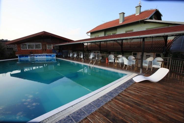 Hotel Dunav Sremski Karlovci Esterno foto