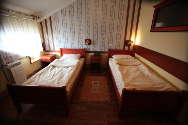 Hotel Dunav Sremski Karlovci Camera foto