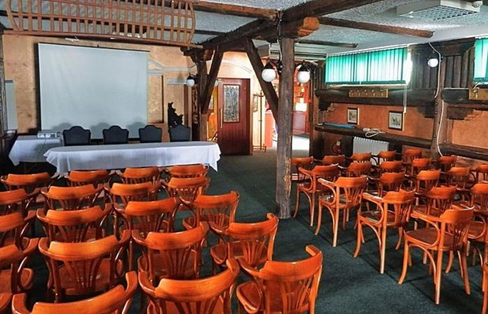 Hotel Dunav Sremski Karlovci Esterno foto