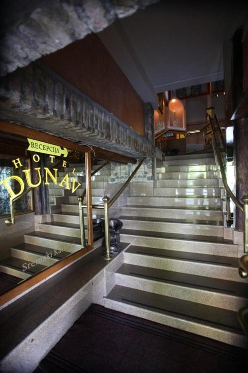 Hotel Dunav Sremski Karlovci Esterno foto