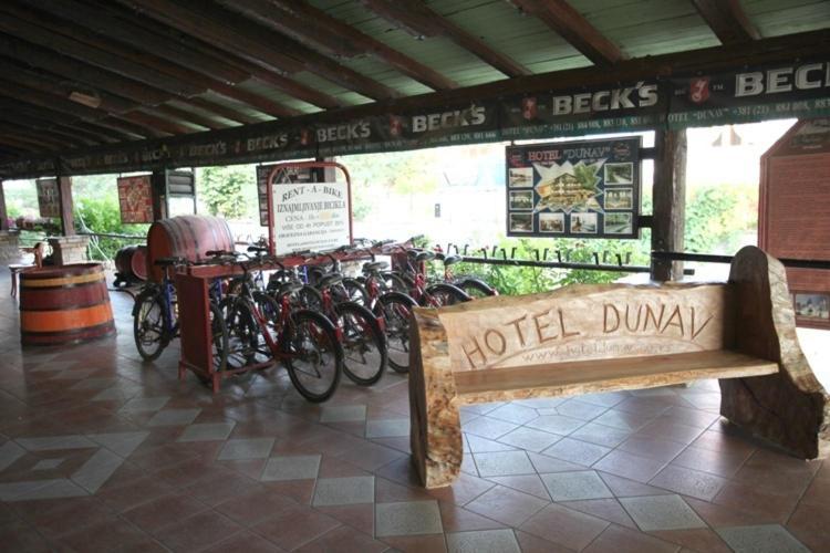 Hotel Dunav Sremski Karlovci Esterno foto