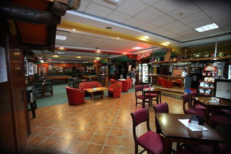 Hotel Dunav Sremski Karlovci Esterno foto